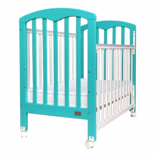 Baby Star Cozzi 嬰兒木床(包括4” 床褥) – 湖水藍色 / 歐洲櫸木